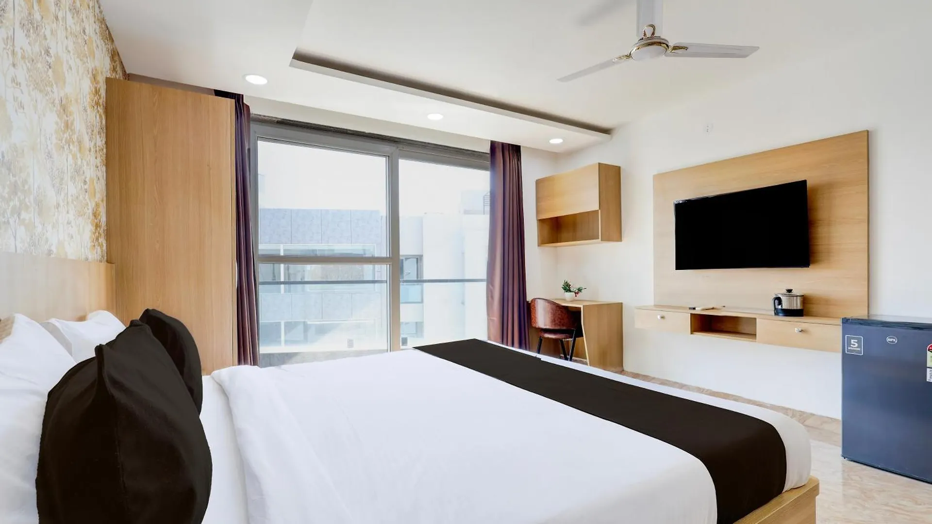 Super Hotel O Tasvi Stayz Gurgaon