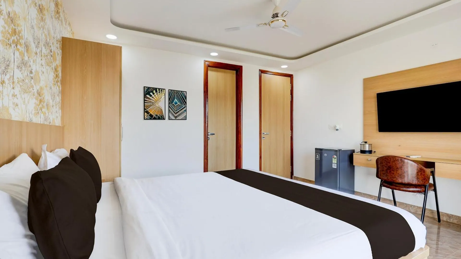 Super Hotel O Tasvi Stayz Gurgaon
