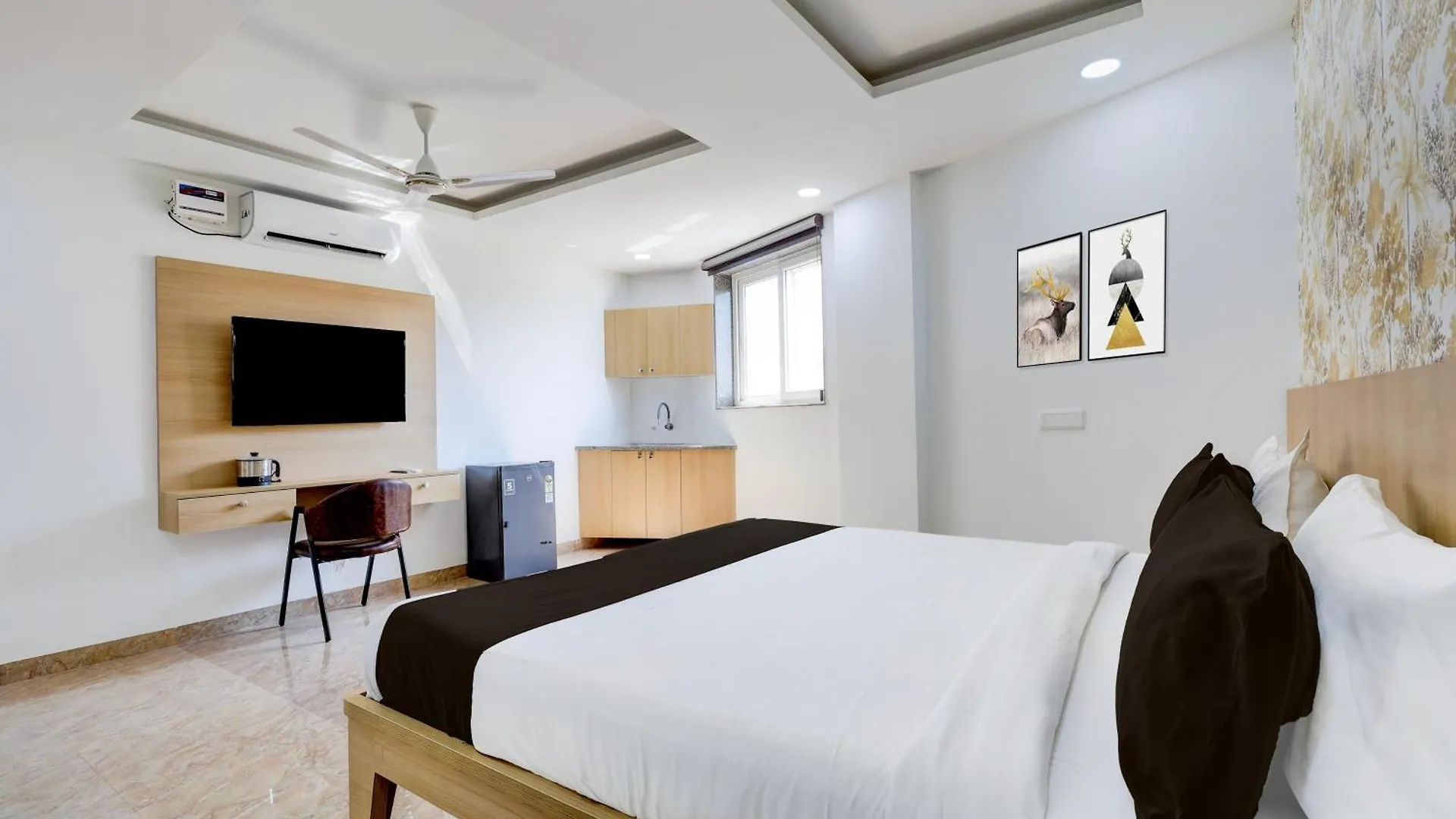 Super Hotel O Tasvi Stayz غورغاون
